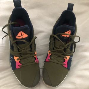 NIKE “PG2” Olive Canvas Obsidian Mens Size 10